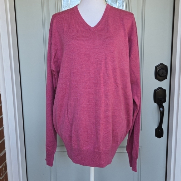 Peter Millar Crown Soft Merino Silk V-Neck Sweater Long Sleeve - Picture 1 of 6